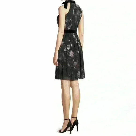 FUZZI Whimsigoth Fairy Feminine Velvet Floral Trim Tie Neck Flare Tulle Mesh M - Picture 3 of 15